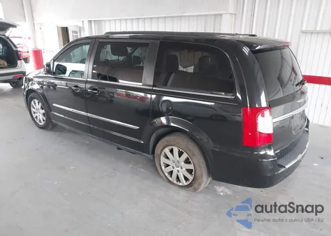 2014 Chrysler Town & Country Touring z USA, uszkodzony, nr VIN 2C4RC1BG5ER157809